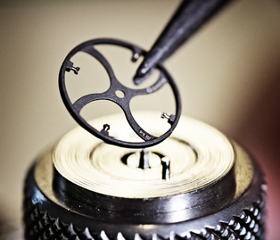 朗格手表跑快（朗格表针脱落）